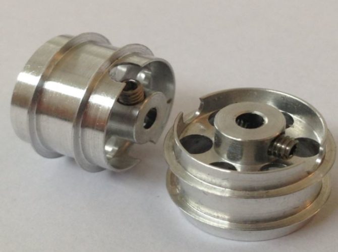 Thunderslot RMR002AL CLASSIC REAR RIMS