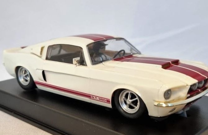 Thunderslot Shelby GT350- white