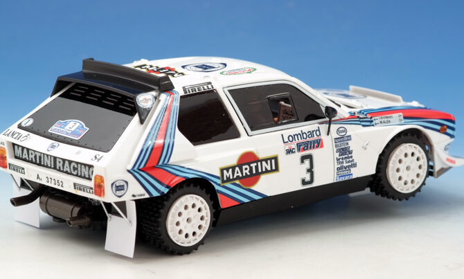 SRC Lancia Delta S4 No.3 Martini RAC Rally 1985: SRC-04006 - Image 2