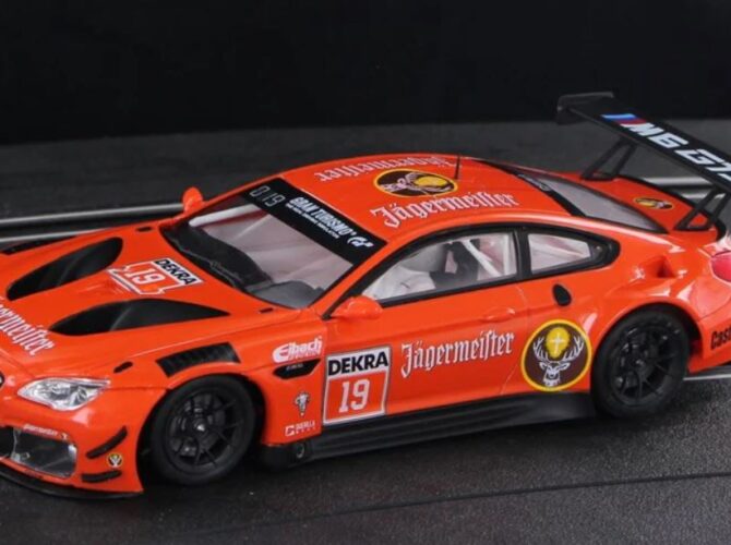 Sideways SWCAR03B BMW M6 GT3 Jagermeister No.19